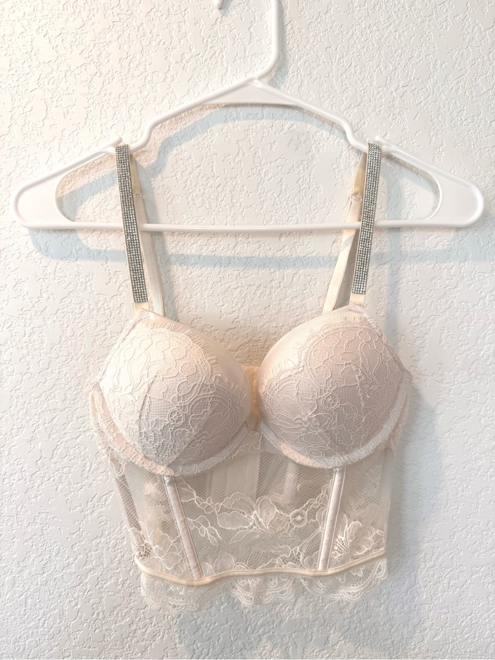 Victoria’s Secret Lace Bustier Corset Top Cream Rhinestone Straps